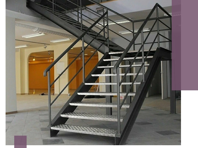 Лестницы для офиса в Чайковском: изготовление, монтаж, демонтаж