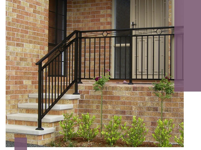 Уличные перила из металла под ключ в Чайковском