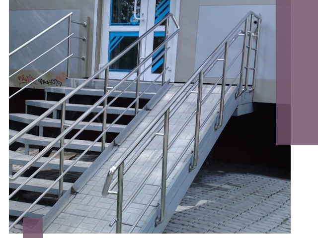 Пандус на крыльцо под ключ в Чайковском: монтаж и изготовление