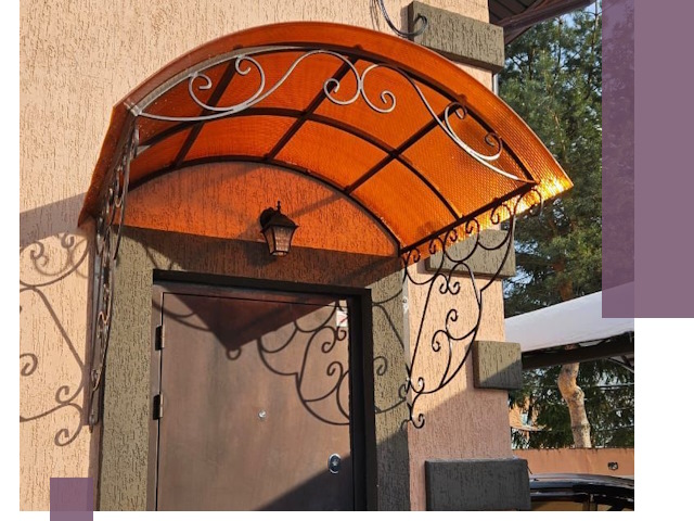 Демонтаж козырьков в Чайковском быстро и безопасно