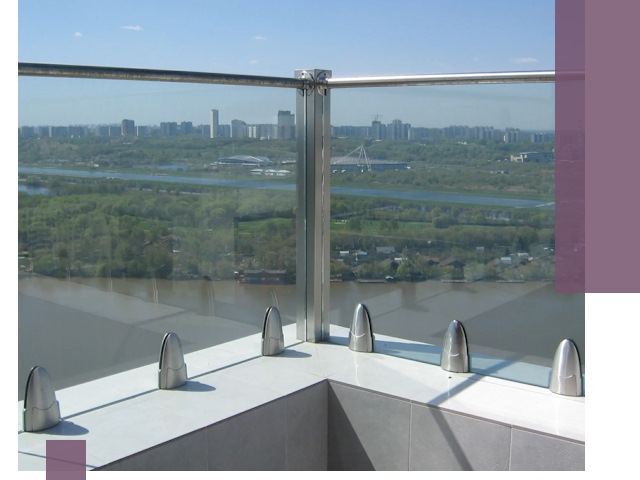 Стеклянные парапеты премиум класса в Чайковском для домов и бизнесов